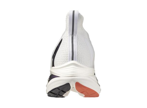Mizuno Neo Vista 2 White 9 Endelig tilbake - bedre enn noen gang 