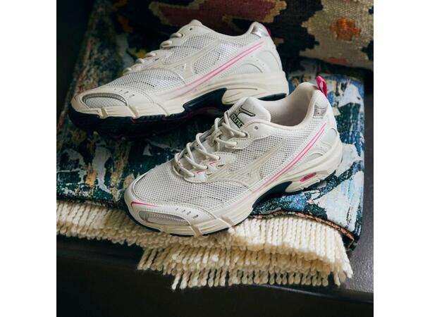 MXR Glitch Sølv/Rosa 5,5 Retroinspirerad sneaker, unisex 