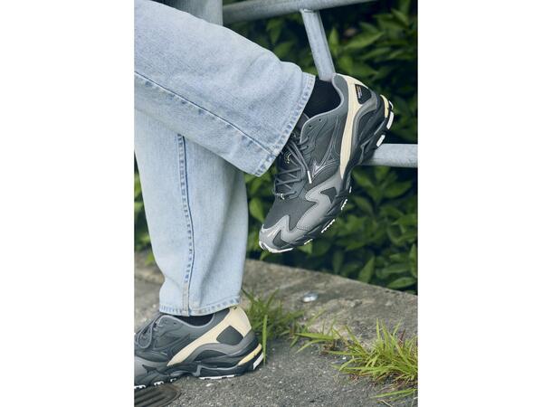 Wave Rider 10 Cordura Svart/Grå 7,5 Ikoniska sneakers 